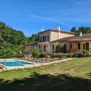 Bed and Breakfast Domaine verte vallée à Lignan-de-Bordeaux Exterior photo