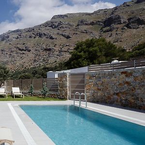 "Kedros Villa" A Luxury Touch Orne Exterior photo