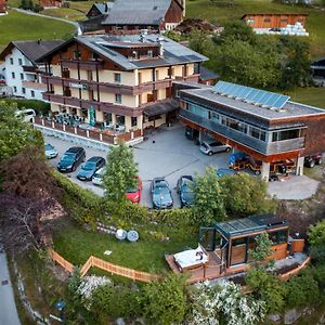 Hotel Dunza Bürserberg Exterior photo