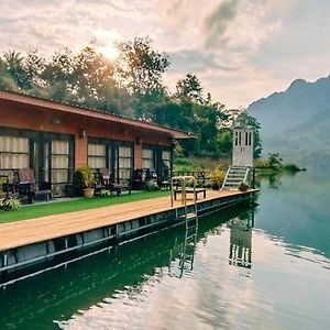 Hotel Ou River House à Nongkhiaw Exterior photo