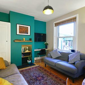 Appartement Tastefully Decorated 1-Bed With Free Parking - At Hem à Winchester Exterior photo