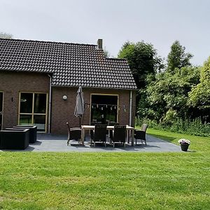 Villa Recreatiewoning Maas En Waal 72 à Ewijk Exterior photo