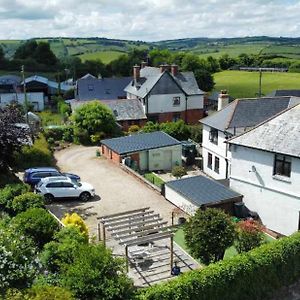 Bed and Breakfast Exmoor House à Wheddon Cross Exterior photo