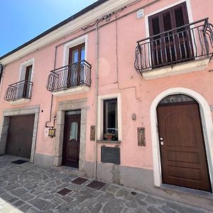 Terra Del Sasso Suites - Free Wifi E Netflix Sasso di Castalda Exterior photo