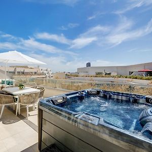 Appartement Super Luxury Penthouse With Hot Tub And Pool à Tal-Franciz Exterior photo