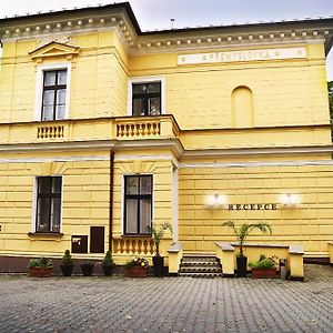 Hotel Lazne Jupiter Bechyně Exterior photo