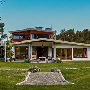 Villa Kanuka Terrace - Luxury Strawbale House à Kaikoura Exterior photo