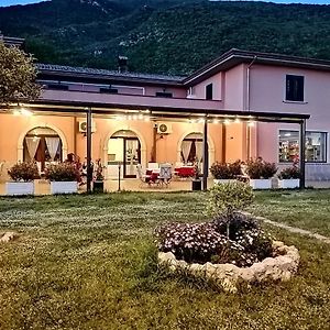 Maison d'hôtes Salisù Country House à Mignano Monte Lungo Exterior photo