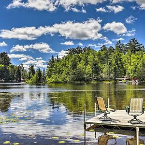 Villa Northwoods Cabin With Lake Access And Boat Dock à Manitowish Waters Exterior photo