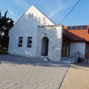 Hotel Zempléni Tündérkert vendégház à Fuzerkomlos Exterior photo