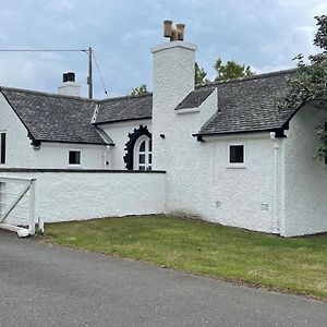 Gate Lodge Linlithgow Exterior photo