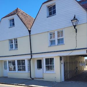 Villa Milton House à Sittingbourne Exterior photo