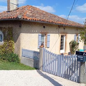 Maison de 3 chambres avec jardin clos et wifi a Martisserre Exterior photo