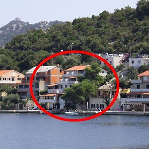 Apartments And Rooms By The Sea Zaklopatica, Lastovo - 994 Exterior photo