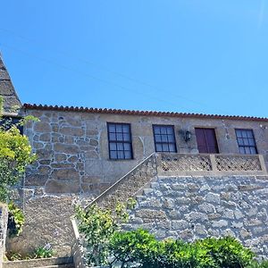 Maison d'hôtes Casa Dos Strecht'S à Castelo de Paiva Exterior photo