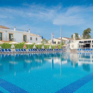 Hotel Globales Pueblo Andaluz à San Pedro de Alcántara Exterior photo