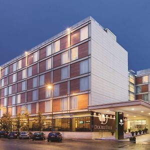 Hotel Doubletree By Hilton Milan Exterior photo