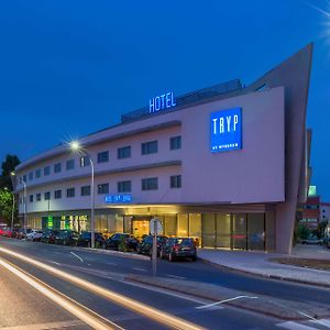 Hotel Tryp By Wyndham Leiria Exterior photo