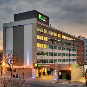 Holiday Inn Express Washington Dc Silver Spring By Ihg Exterior photo