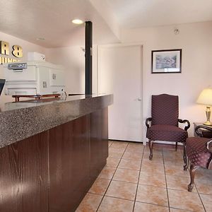 Motel Super 8 By Wyndham Oklahoma Fairgrounds Interior photo