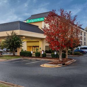 Clt Airport Inn & Suites Charlotte Exterior photo