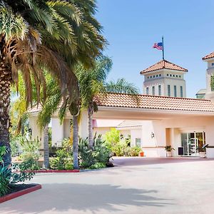 Hotel Wyndham Garden San Jose Airport Exterior photo