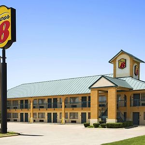 Hotel Super 8 By Wyndham Grand Prairie Southwest Exterior photo