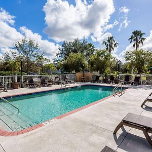 Hotel Baymont By Wyndham Fort Myers Airport Exterior photo