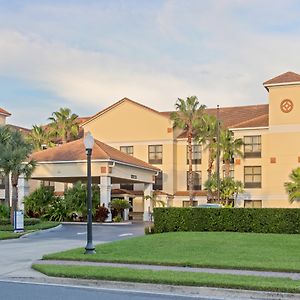 Holiday Inn Express & Suites Clearwater North/Dunedin Exterior photo