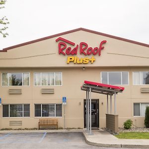 Red Roof Inn Plus+ Poughkeepsie Exterior photo