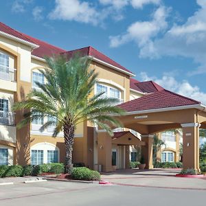 Hotel La Quinta By Wyndham Bay City Exterior photo