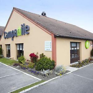 Hotel Campanile Calais Exterior photo