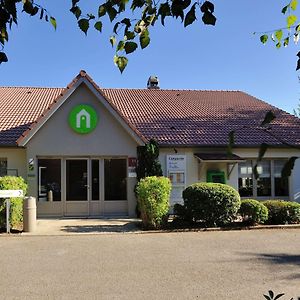 Hotel Campanile Bourg-En-Bresse ~ Viriat Exterior photo