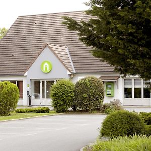 Hotel Campanile Dreux Exterior photo