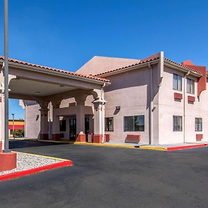 Quality Inn&Suites Albuquerque North near Balloon Fiesta Park Exterior photo