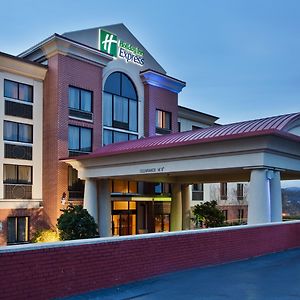 Holiday Inn Express & Suites Greenville-Downtown By Ihg Exterior photo