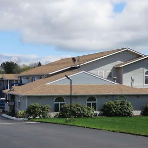 Days Inn By Wyndham Middletown/Newport Area Exterior photo