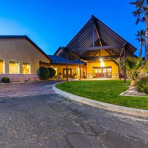 Comfort Inn&Suites Mojave Exterior photo