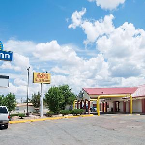 Days Inn By Wyndham Gallup Exterior photo