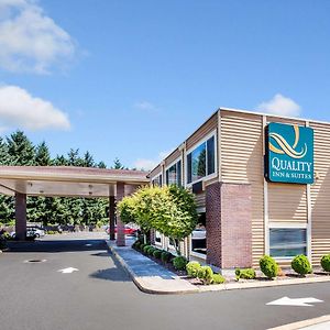 Quality Inn&Suites Vancouver North Exterior photo