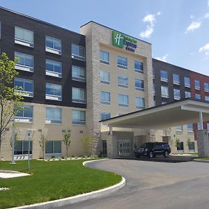 Holiday Inn Express & Suites Toledo West By Ihg Exterior photo