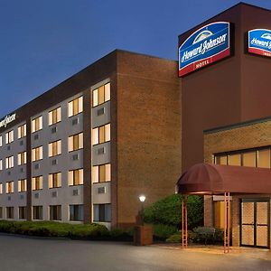 Hotel Howard Johnson By Wyndham South Portland Exterior photo