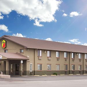 Motel Super 8 By Wyndham Colby Exterior photo