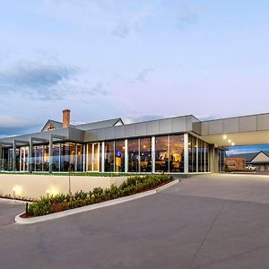 Hotel Mercure Goulburn Exterior photo