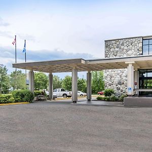 Rodeway Inn Trois-Rivières Exterior photo