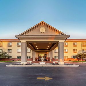 Quality Inn & Suites Hannibal Exterior photo