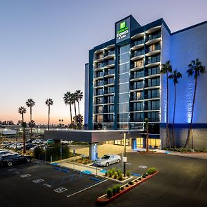 Holiday Inn Express & Suites Santa Ana - Orange County By Ihg Exterior photo