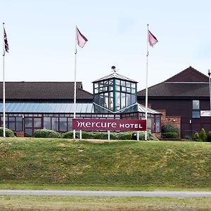 Mercure Hatfield Oak Hotel Exterior photo