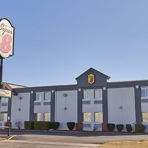 Motel Super 8 By Wyndham Wichita Airport West Kellogg Exterior photo