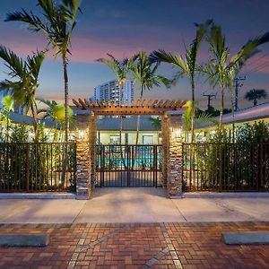 Bermuda Bungalows West Palm Beach Exterior photo